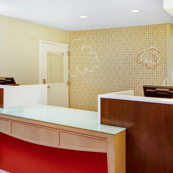 MainStay Suites Greensboro image 1