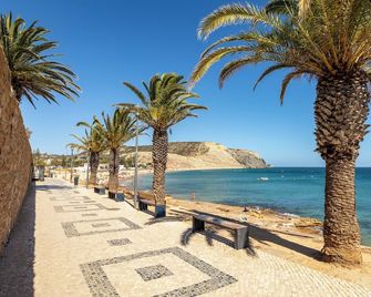 Belavista Da Luz - Wellness & Lifestyle Hotel - Lagos - Strand