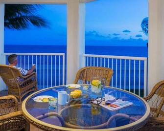 Hyatt Windward Pointe, Key West, Fl - 2 Bedroom Unit - Immediate Beach Access - سان انطونيو - شرفة