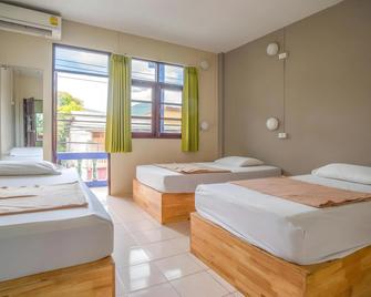 Echo Beach Hostel - Ko Pha Ngan - Bedroom
