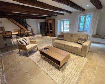 Gîte des Platanes - Mornas - Salon