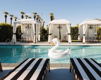 Hotel El Cid by AvantStay - Palm Springs - Piscina
