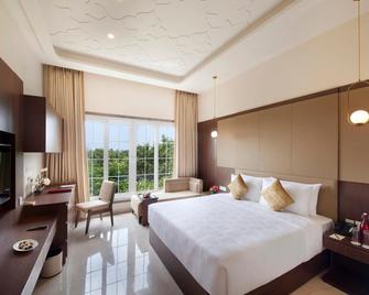 Accord Chrome - Chennai - Bedroom