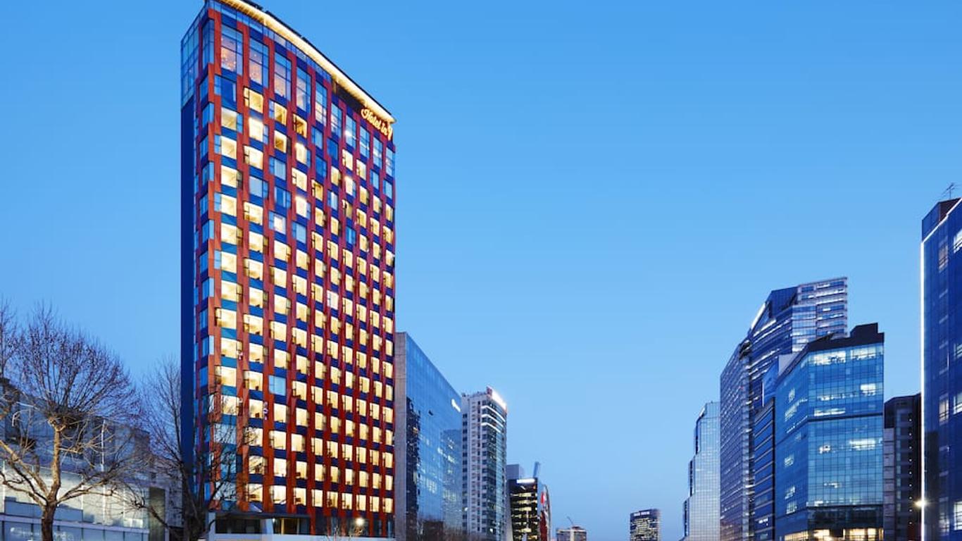 هوتل إن 9 جانجنام