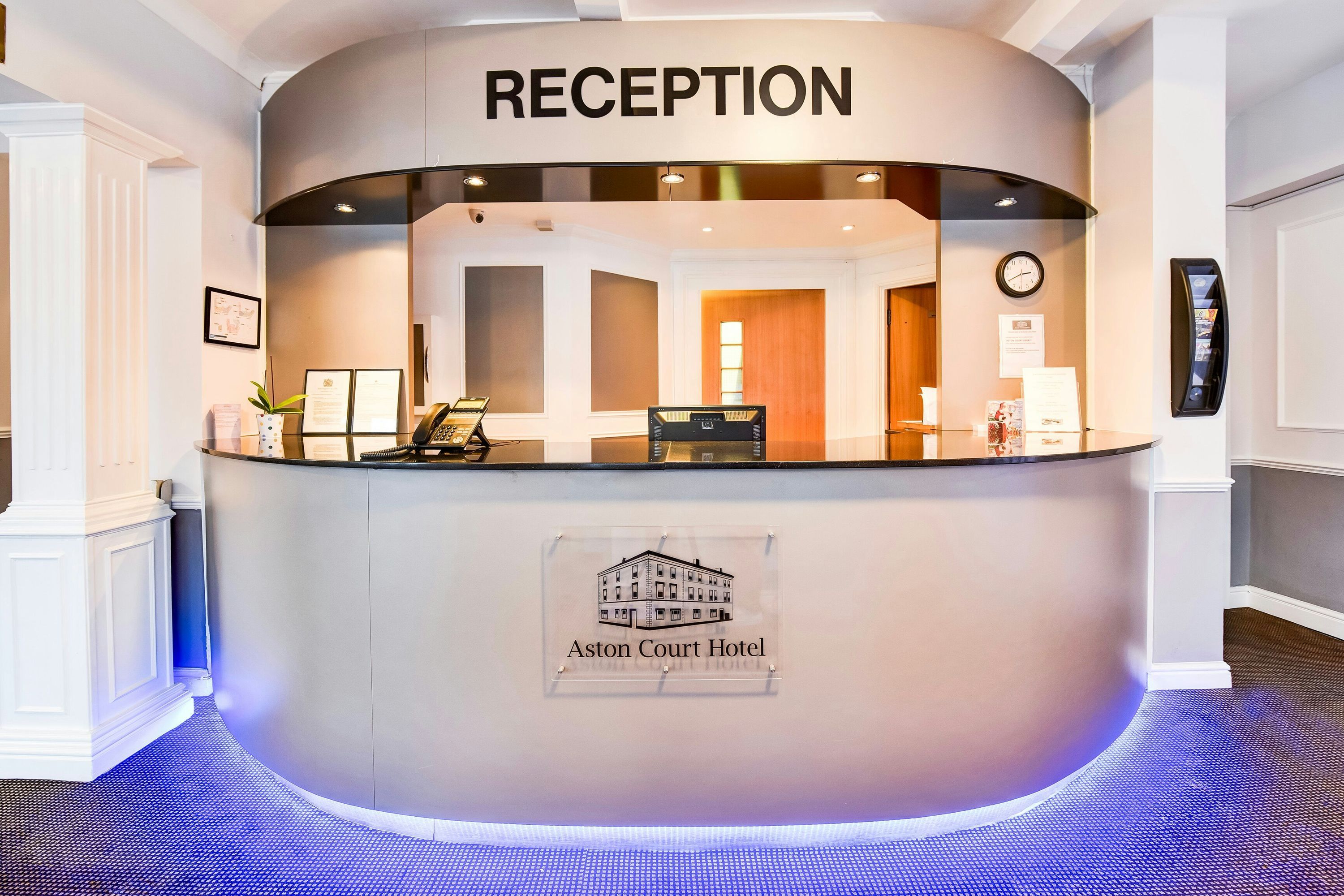 Smart Aston Court Hotel - Derby - Vastaanotto
