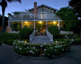 Simpson House Inn - סנטה ברברה - בניין