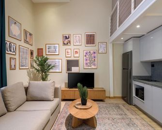 Hazel Spaces in Down Town - קהיר - סלון