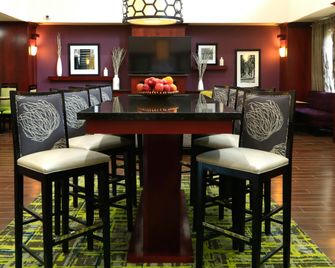 Hampton Inn & Suites Lamar - Mill Hall - Restaurant