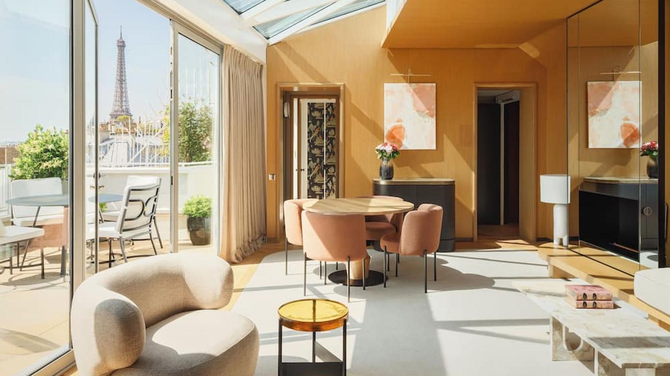 Hôtel De Sers Champs Elysées Paris