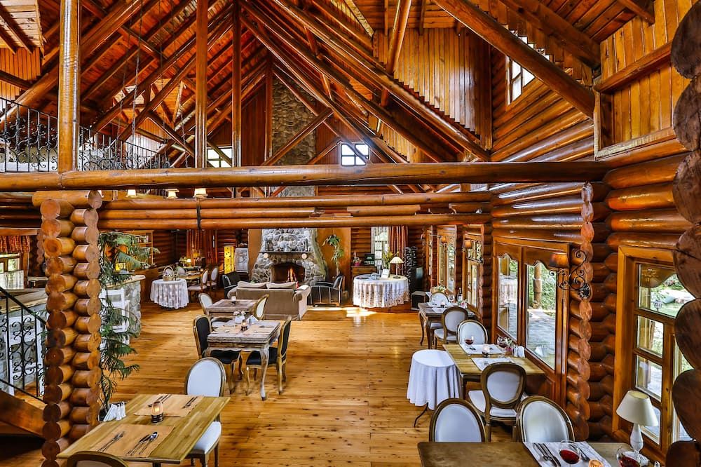 Tranquilla River Lodge - שילה - מסעדה