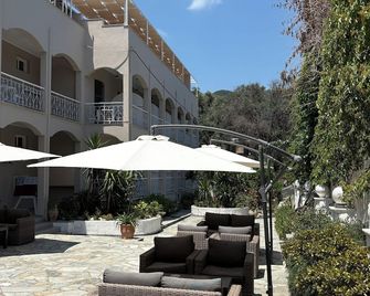 Hotel Benitses Arches - Benitses
