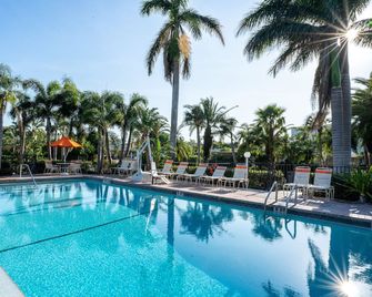 The Capri At Siesta - Sarasota - Piscina