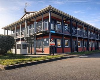 Enzo Hotels Chartres Mainvilliers - Шартр - Будівля