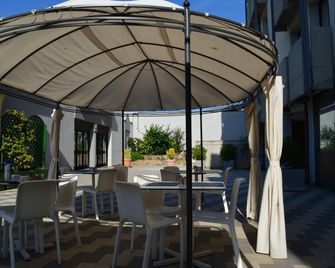 Ilga Hotel - Collecchio - Innenhof