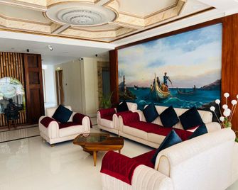 Seapark - Kollam - Salónek