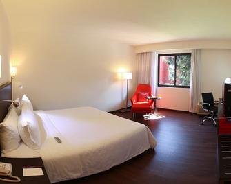 Fiesta Inn Xalapa - Xalapa-Enriquez - Habitación