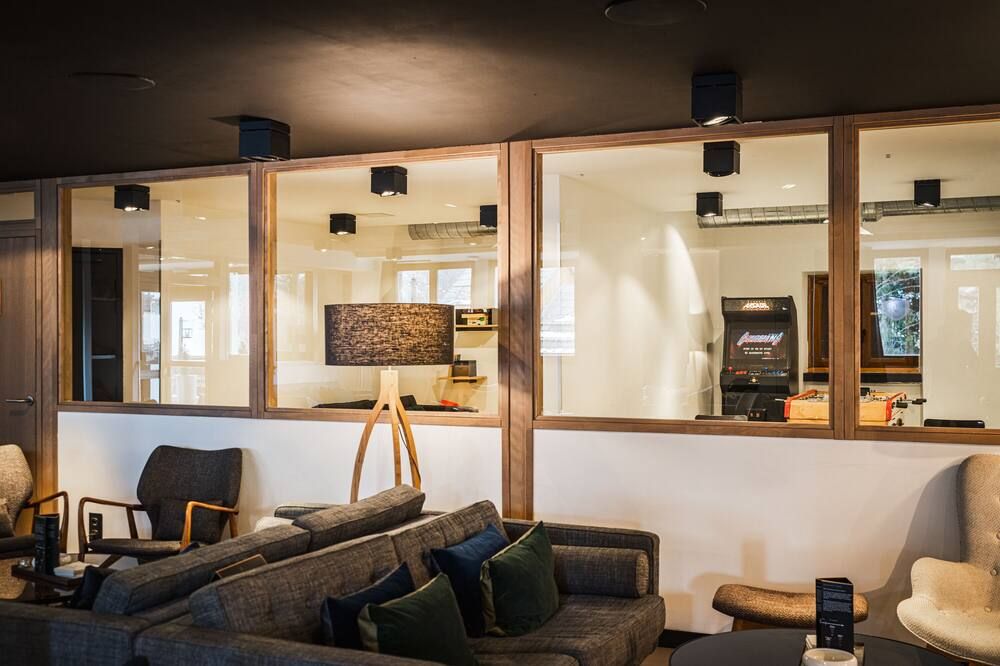 جراند أوتل آند سبا نوكسي سير شوفالييه - سان-شافري - ردهة