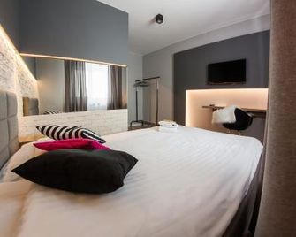 호텔 오아자 야로친 - 야로친 - 침실