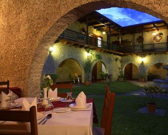 Hotel Del Patio - Flores - Restaurant
