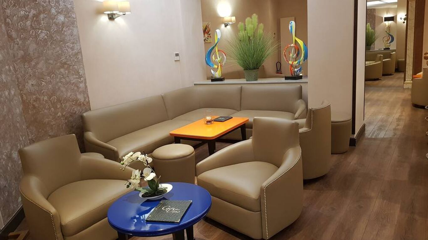 Hotel Champerret Elysees