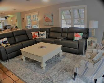 Flirty Flamingo Key West - קי ווסט - סלון