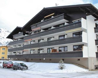 Cozy Apartment near Ski Area in Maria Alm - Maria Alm am Steinernen Meer - Gebäude