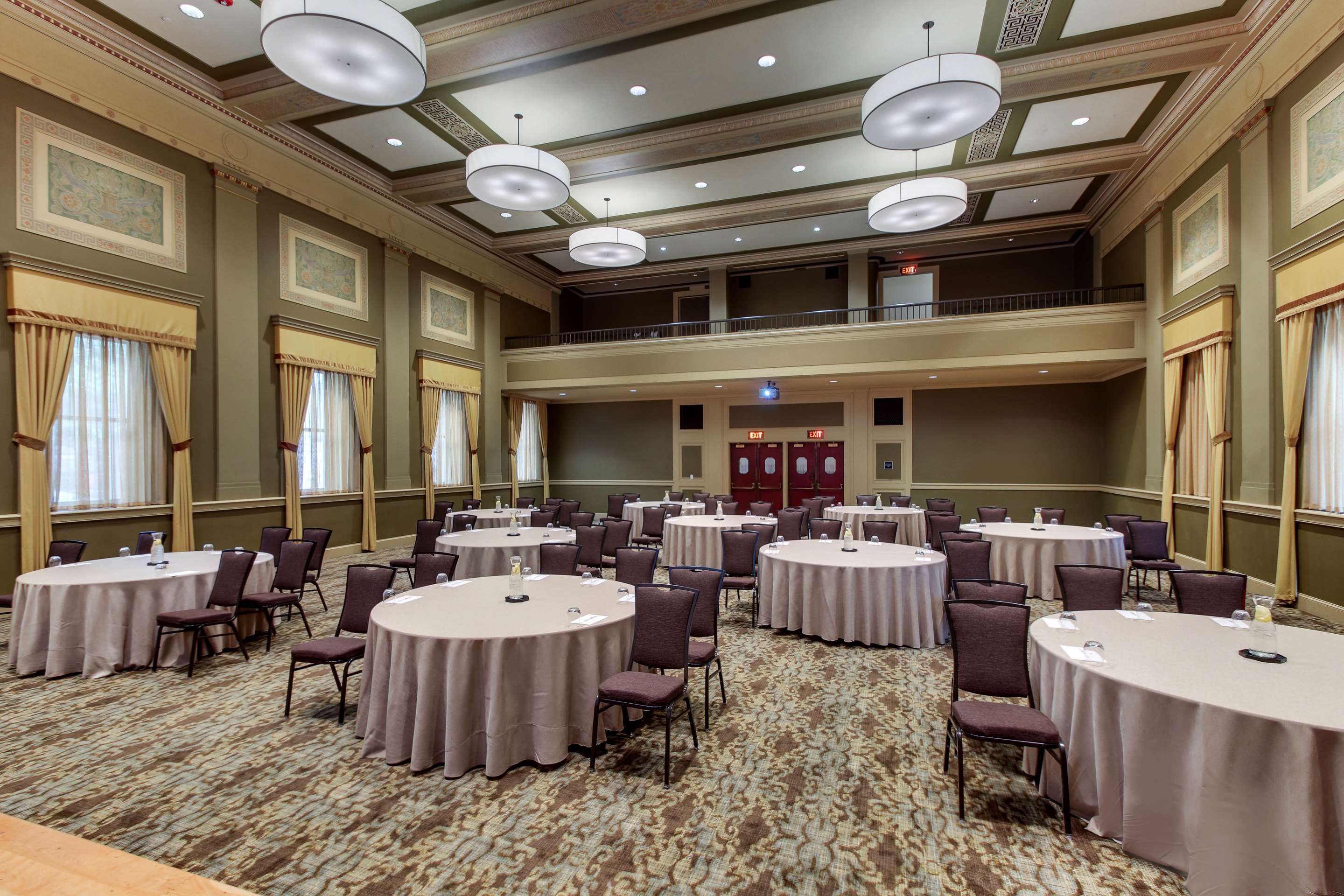 Banquet hall view of Drury Plaza Hotel Cleveland Downtown