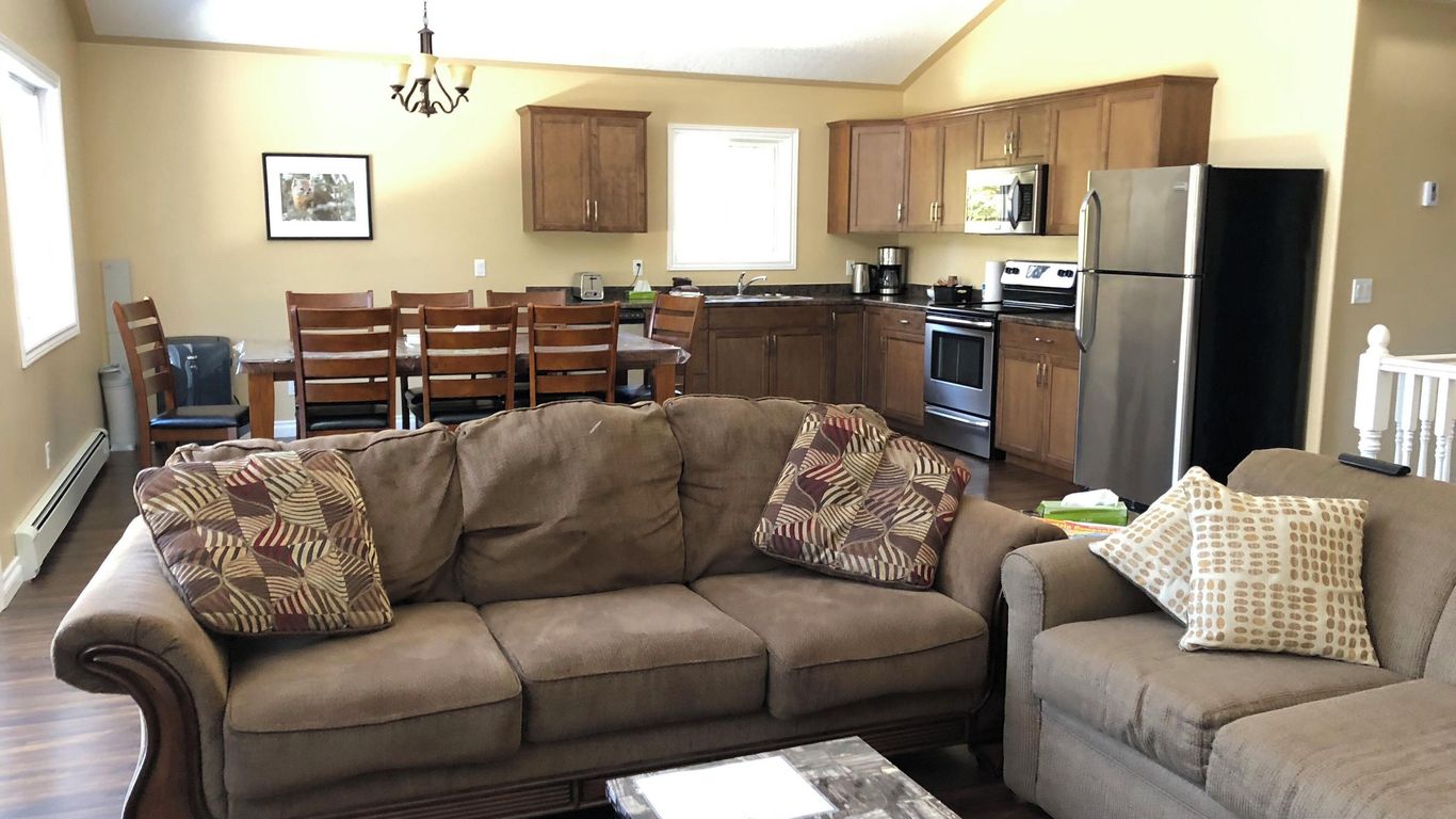 Escarpment Heights Motel