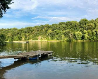 Potomac River Retreat - Shepherdstown, WV - Stunning views - 5 acres 4 BR - Martinsburg - Outdoors view