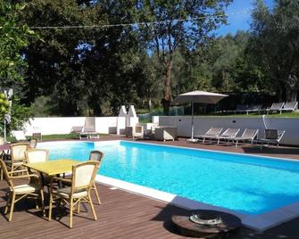 Agriturismo Malena - Rossano - Piscina
