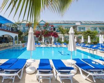 Side Sunberk Hotel - Side - Pool