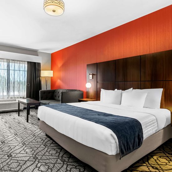 Bedroom view of Best Western Gettysburg