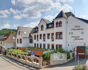 Hotel Naheschlößchen - Bad Münster am Stein-Ebernburg - Gebäude