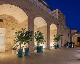 Dimora San Giuseppe Hotel & Spa - Otranto - Toà nhà