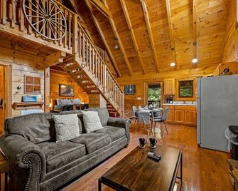 Sunrise Woods Retreat cabin - Sevierville - Sala de estar