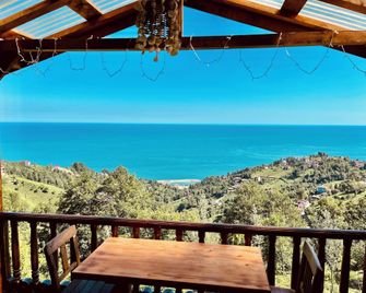 Kaf Dagi Konak Hotel - Rize - Balcone