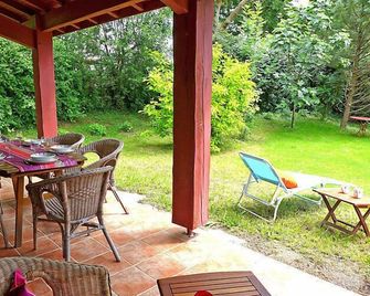 Holiday Home Eki Alde by Interhome - Saint-Pée-sur-Nivelle - Patio