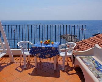 Mamma Rosanna 2 - Studio flat in Amalfi with terrace - Amalfi - Balkón