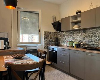 Homestel Skopje - Skopje - Cocina