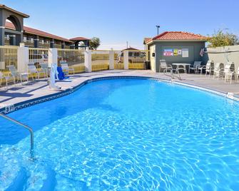 Quality Inn Van Horn - Van Horn - Piscina