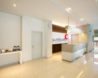 Amaris Hotel Setiabudhi - Bandung - Bandung