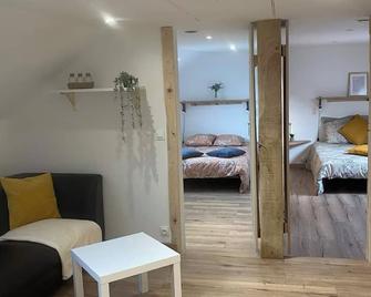 La Maison du Perche avec Jacuzzi - Moulins-la-Marche - Sala de estar