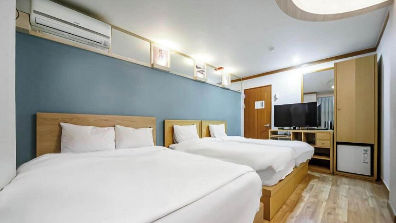 Tourist Hotel Jeonju