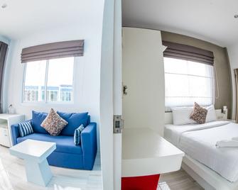 Paragon Hometel - Surat Thani