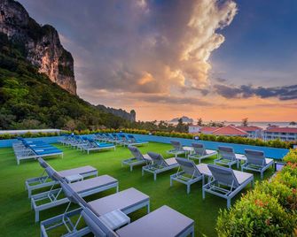Bluesotel Smart Krabi Aonang Beach - Adults Only - קראבי - פטיו