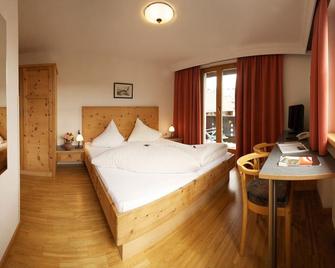 Hotel Pension Geiger - Serfaus - Bedroom