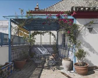 Hostal Plaza De Santa Cruz - Séville - Patio
