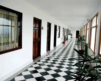 Hari Niwas Palace - Jammu - Corredor