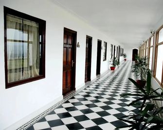 Hari Niwas Palace - Jammu - Pasillo