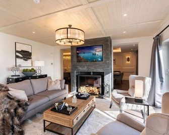 Clwyd Gate Manor Pool Sauna Hottub Cave - Ruthin - Wohnzimmer